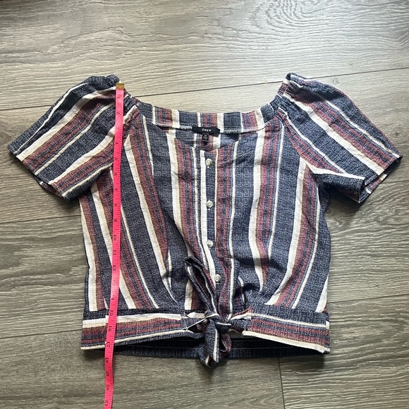Drew Anthropologie Muted Blue Red Striped Off Shoulder Cropped Button Down M - Picture 6 of 7